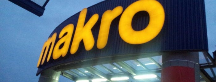 Makro Cash and Carry is one of Klaudiaさんのお気に入りスポット.