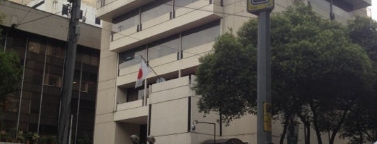 Embajada de Japón en México / 在メキシコ日本国大使館 is one of Tempat yang Disukai Edwulf.