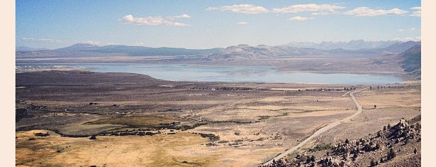 Mono Lake Viewpoint is one of Desert Places.