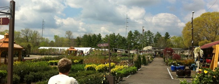 Bates Nursery and Garden Center is one of Nashville To-Do.