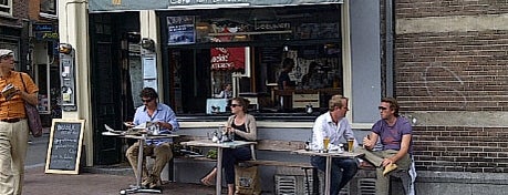 Café van Leeuwen is one of De Grachten 2/2: Slapen, eten & drinken ❌❌❌.