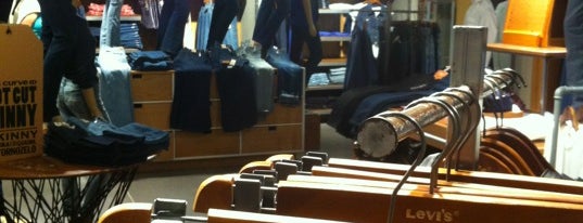 Levi's Store is one of Antonio’s Liked Places.