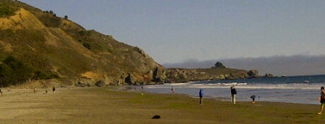 Stinson Beach is one of Things to do when I'm Better.