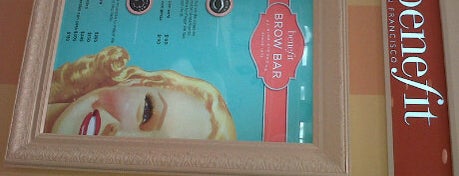 Benefit Brow Bar is one of Belleza.