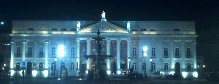 Teatro Nacional D. Maria II is one of Lisboa Essentials.