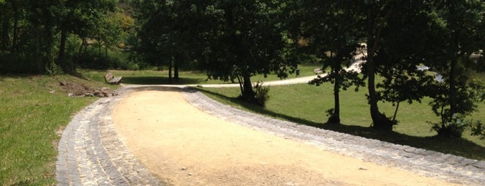 Parque de Avioso is one of Relax.