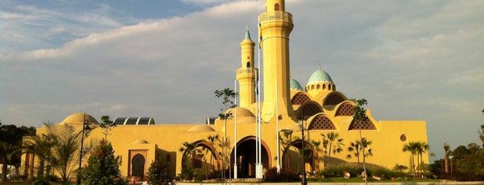 Masjid Ash-Shaliheen is one of S: сохраненные места.