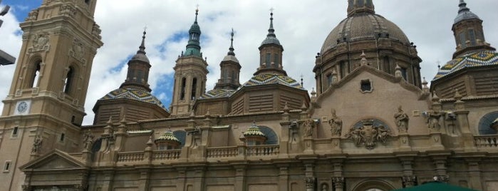 Basílica de Nuestra Señora del Pilar is one of DIVINE ILLUMINATIONS.