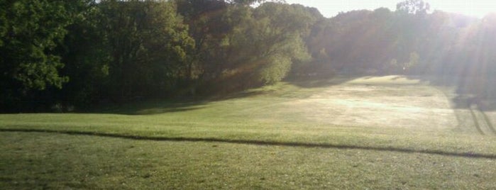 Theodore Wirth Golf Course is one of DDMcsnatch’s Liked Places.