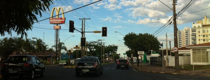 Avenida Bento de Abreu is one of Always.