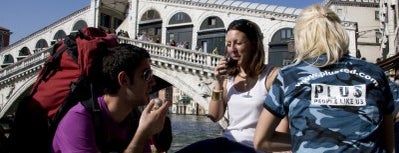 Ponte di Rialto is one of Venice Top 5 Must Do's.