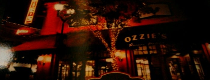 Ozzie's Good Eats is one of Tempat yang Disukai Greg.