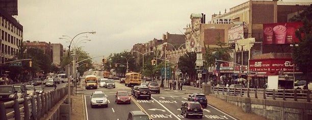 Grand Concourse is one of Kickin' it in the Bronx!.