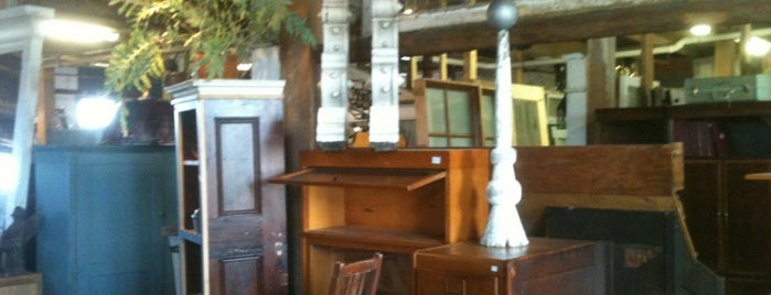 Architectural Salvage is one of Portland Weekend Thrift Trip.