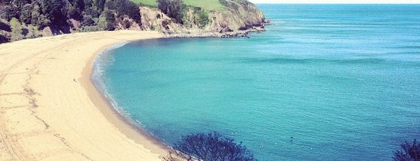 Blackpool Sands is one of 36 hours in... Devon.