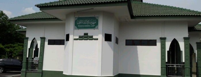 Masjid Solahuddin Al-Ayubi is one of Masjid & Surau, MY #3.