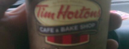 Tim Hortons is one of Lugares favoritos de Jewels.