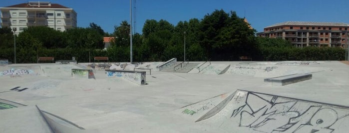 Skate Park Lourinhã is one of Tempat yang Disukai Olga.