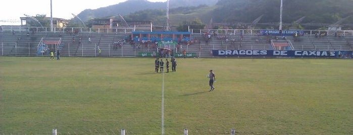 Estádio Romário de Souza Farias (Marrentão) is one of Estádios.