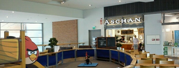 Aschan Café is one of Cafe.