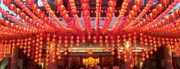 Thean Hou Temple (天后宫) is one of Malaysia.