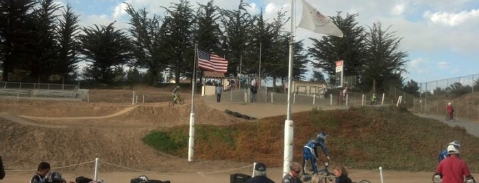 Manzanita County Park is one of Posti che sono piaciuti a Elijah.