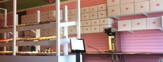 Carytown Cupcakes is one of Liam'ın Beğendiği Mekanlar.