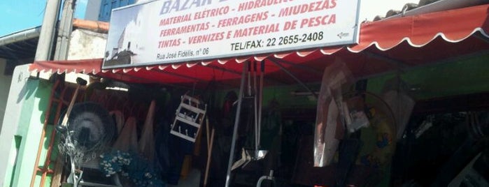 Bazar Luz Divina is one of Lojas/Bancas/Tabacarias.