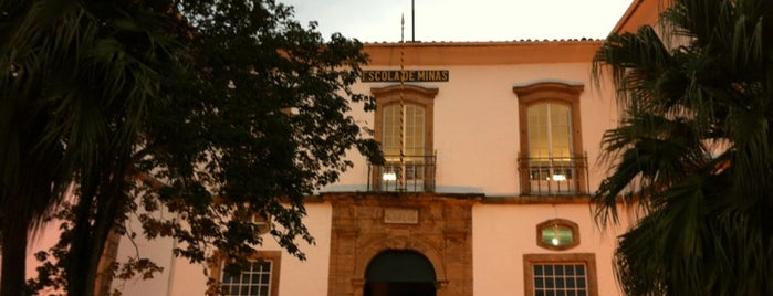 Museu de Ciência e Técnica da Escola de Minas/ UFOP is one of Lieux qui ont plu à Rodrigo.