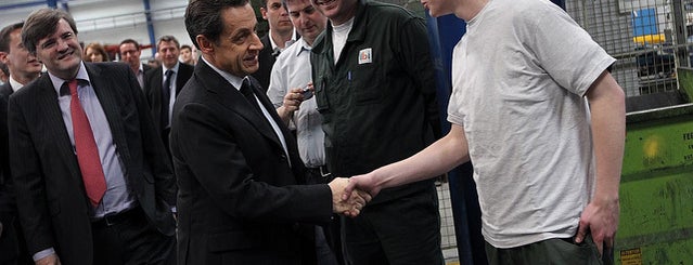 Le Bronze industriel is one of Nicolas Sarkozy.