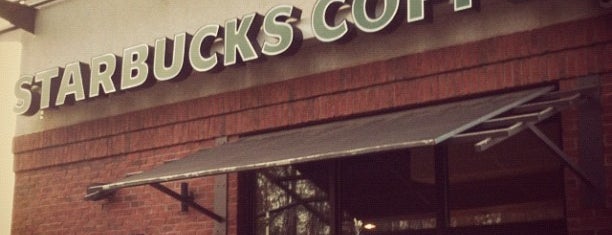 Starbucks is one of Locais curtidos por Hannah.