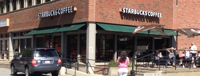 Starbucks is one of สถานที่ที่ George ถูกใจ.
