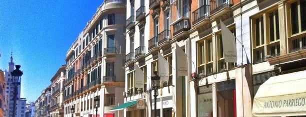 Marqués de Larios Street is one of 101 cosas que ver en Málaga antes de morir.