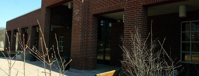 Pratt Recreation Center is one of LIU Post Locations.