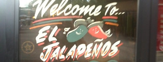 El Jalepeno's Mexican Restaurant is one of สถานที่ที่ Amanda ถูกใจ.
