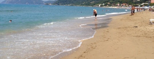 Agios Gordios Beach is one of สถานที่ที่บันทึกไว้ของ Ebru.
