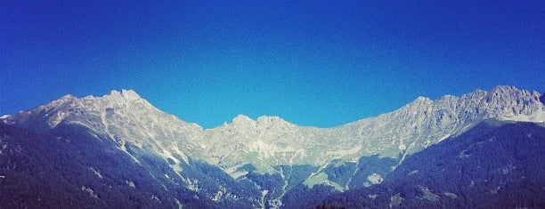Innsbruck is one of สถานที่ที่ Carmen ถูกใจ.