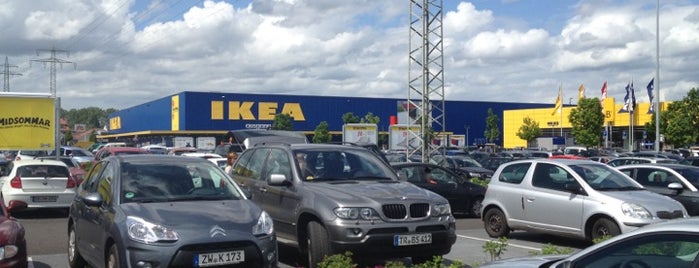 IKEA is one of iZerf'in Beğendiği Mekanlar.