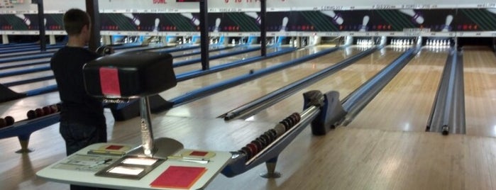 Pinland Bowling Lanes is one of places.