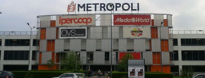 Centro Commerciale Metropoli is one of Tempat yang Disukai Melissa.