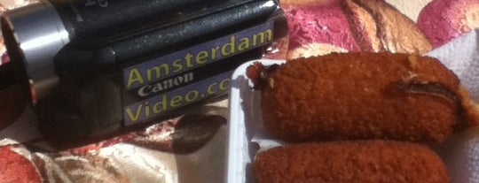 't Praathuis, Snackkar op de markt is one of Posti che sono piaciuti a Carny.
