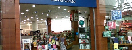 Livrarias Curitiba is one of Lugares  que gosto.