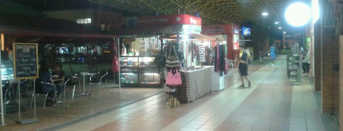Super Marden del Bosque is one of Supermercados, almacenes y tiendas.