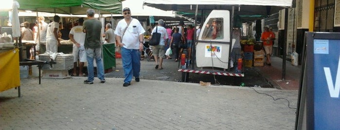 Feira Livre da Rua 7 is one of Posti salvati di Joana.