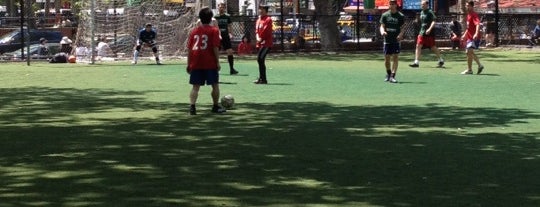 Lions Gate Soccer Field is one of Tempat yang Disukai Stephanie.