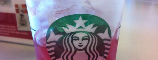 Starbucks is one of JULIE 님이 저장한 장소.