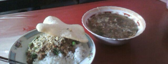 Brongkos Alkid 'Handayani' is one of Eat Eat Eat Yogyakarta.
