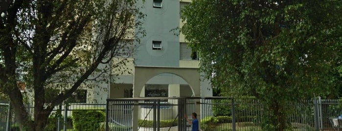 Condominio Edificio Antonio Monteiro Machado is one of Prefeituras.