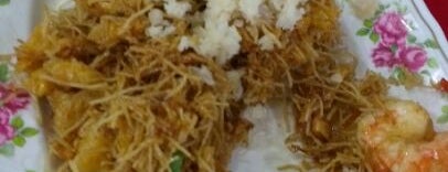 Krua Sorn Daeng is one of ร้านอาหาร.