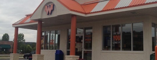 Whataburger is one of Robさんのお気に入りスポット.